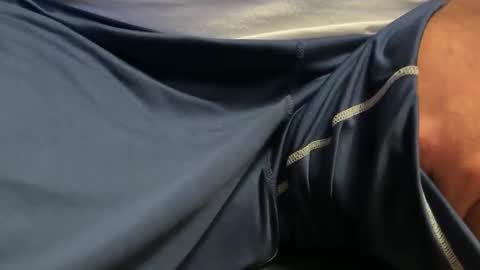 Snapshot of intressiert chatting on 10/19/25, 08:20 intressiert online show from 10/19/25, 08:20