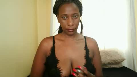 INVOBAE online show from 11/10/25, 04:55