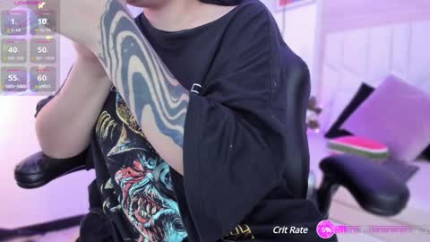 Snapshot of io_chie_ chatting on 01/25/25, 04:13 io_chie_ online show from 01/25/25, 04:13