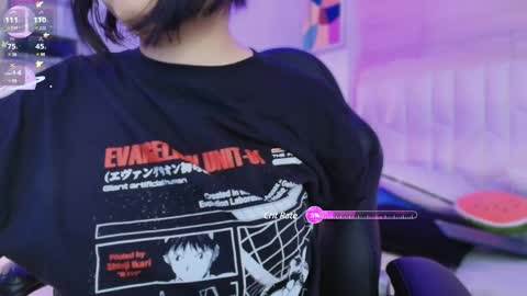 Snapshot of io_chie_ chatting on 03/10/25, 04:07 io_chie_ online show from 03/10/25, 04:07