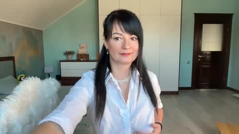 Snapshot of iracherrynow chatting on 03/09/26, 09:02 iracherrynow online show from 03/09/26, 09:02