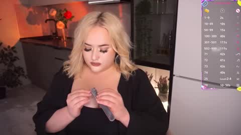 Snapshot of irena_barr18 chatting on 10/25/25, 08:03 Irena Barr online show from 10/25/25, 08:03