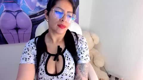 Irene Casas online show from 09/12/25, 03:06