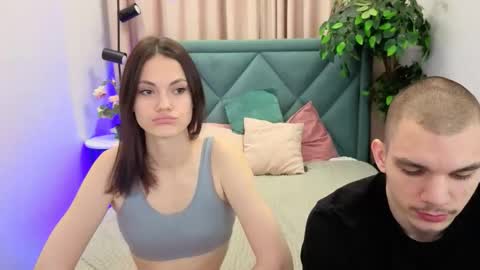 Snapshot of irenendconor chatting on 11/27/25, 12:29 Irene and Conor online show from 11/27/25, 12:29