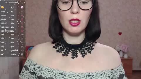 IrenLarasani online show from 12/07/24, 06:32