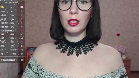 IrenLarasani online show from 12/13/24, 06:21