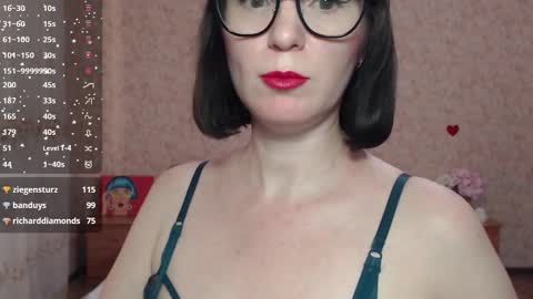 IrenLarasani online show from 02/16/25, 11:49