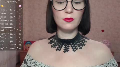 IrenLarasani online show from 02/19/25, 10:01