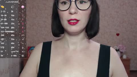 IrenLarasani online show from 02/26/25, 06:04