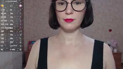 IrenLarasani online show from 09/09/25, 08:36