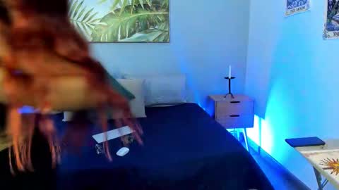 Iris Rosse online show from 10/27/25, 06:56