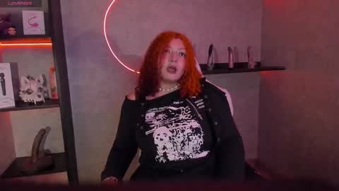 Snapshot of iriisfeitan chatting on 10/24/25, 10:11 iriisfeitan online show from 10/24/25, 10:11