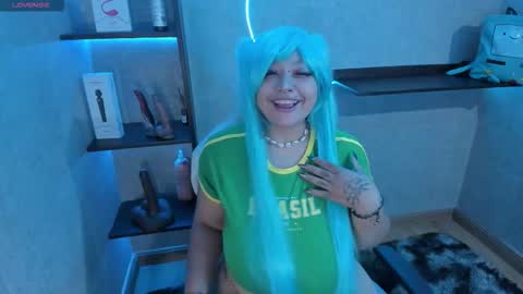 Snapshot of iriisfeitan chatting on 10/31/25, 10:27 iriisfeitan online show from 10/31/25, 10:27