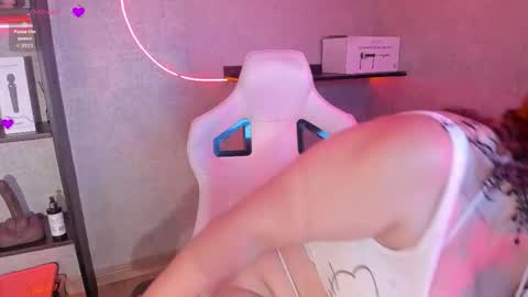 Snapshot of iriisfeitan chatting on 11/14/25, 10:36 iriisfeitan online show from 11/14/25, 10:36