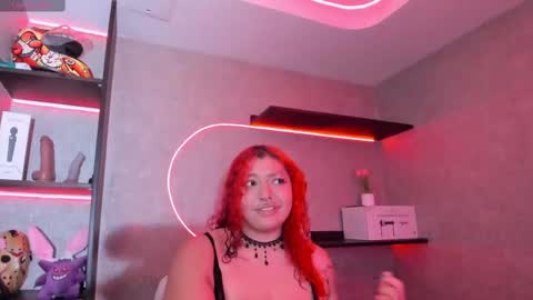 Snapshot of iriisfeitan chatting on 11/24/25, 10:15 iriisfeitan online show from 11/24/25, 10:15