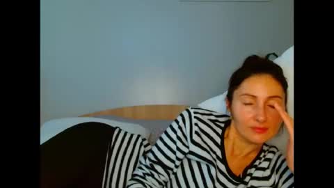 irina online show from 11/28/25, 09:56