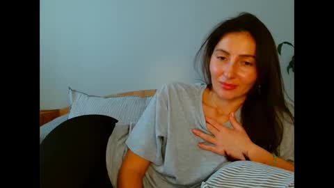 irina online show from 03/30/26, 09:43