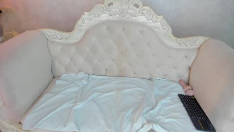 Irinnah Lottus online show from 02/03/25, 11:05