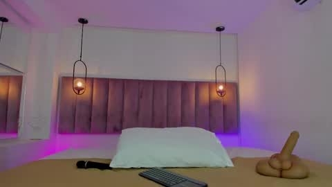 Irinnah Lottus online show from 10/04/25, 11:52