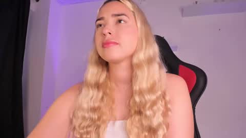 iris online show from 02/09/25, 03:12