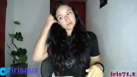 Snapshot of iris712 chatting on 01/17/25, 03:55 iris712 online show from 01/17/25, 03:55