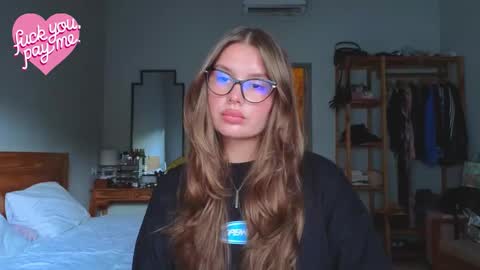     online show from 09/13/25, 08:14