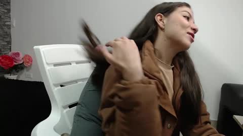 Snapshot of iris_joi chatting on 02/15/25, 02:37 Iirs online show from 02/15/25, 02:37