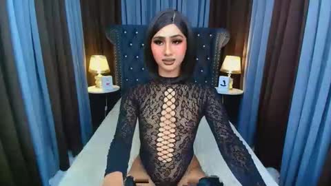 Snapshot of iris_lauren chatting on 04/10/26, 12:05 Iris online show from 04/10/26, 12:05
