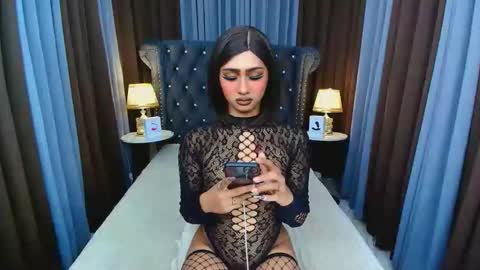 Snapshot of iris_lauren chatting on 04/17/26, 05:49 Iris online show from 04/17/26, 05:49