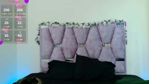 Snapshot of iris_mandarinne chatting on 11/22/25, 06:07 Iris online show from 11/22/25, 06:07