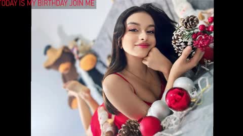 iris felix  online show from 12/04/24, 12:30