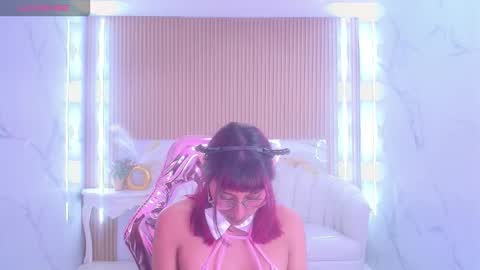 Snapshot of iris_vlahos_s chatting on 11/06/25, 11:15 Iris online show from 11/06/25, 11:15