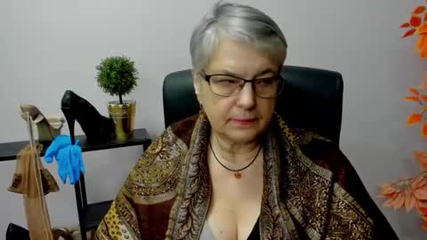 I R I S online show from 01/10/25, 10:50