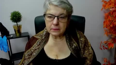 I R I S online show from 01/16/25, 07:28