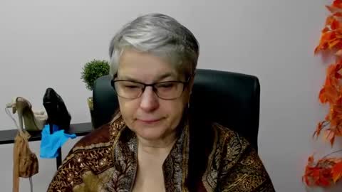 I R I S online show from 01/22/25, 07:25