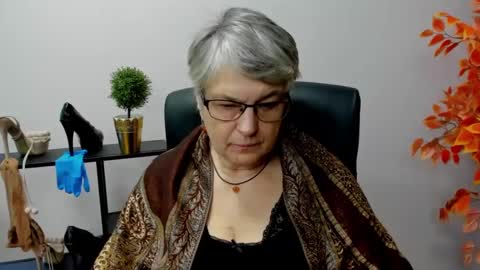 I R I S online show from 01/27/25, 11:00