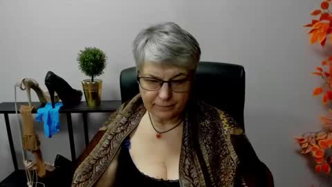 I R I S online show from 02/26/25, 12:03