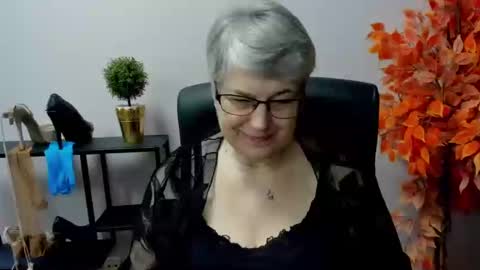 I R I S online show from 03/03/25, 10:49