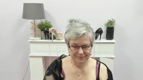 I R I S online show from 01/14/26, 07:03