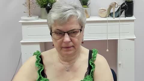 I R I S online show from 03/12/26, 07:25