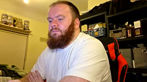 twitter theirishman205 online show from 10/17/25, 05:59