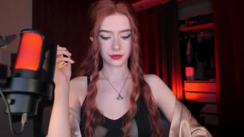 Miss Iris Fansly Miss Iris new inst.  online show from 10/05/25, 06:50