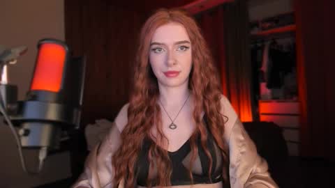 Miss Iris Fansly Miss Iris new inst.  online show from 10/21/25, 06:08