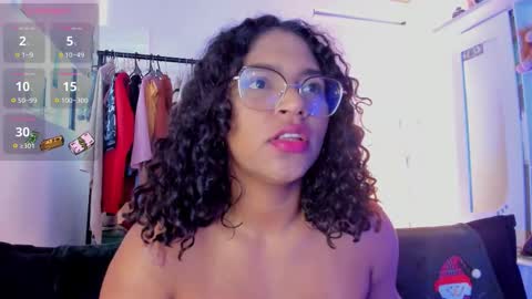Snapshot of iriss_25 chatting on 11/16/25, 12:00 iris online show from 11/16/25, 12:00