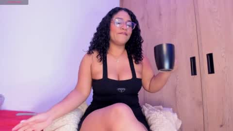 Snapshot of iriss_25 chatting on 04/26/26, 11:52 iris online show from 04/26/26, 11:52
