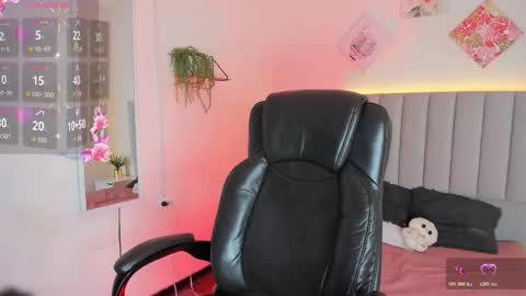 Snapshot of iriss_5 chatting on 11/09/25, 03:16 Iris online show from 11/09/25, 03:16