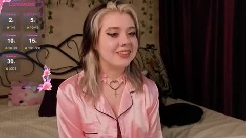 I am Cutie Iris3 online show from 11/10/25, 07:40