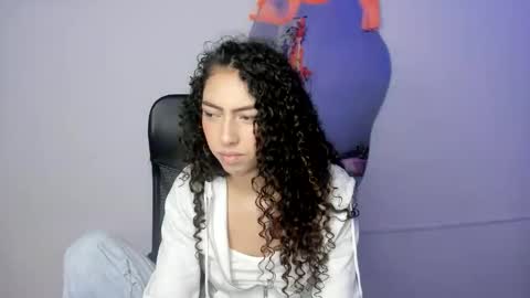 Snapshot of irix_moon chatting on 10/18/25, 03:42 irix_moon online show from 10/18/25, 03:42