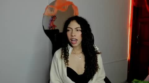 Snapshot of irix_moon chatting on 10/23/25, 03:39 irix_moon online show from 10/23/25, 03:39