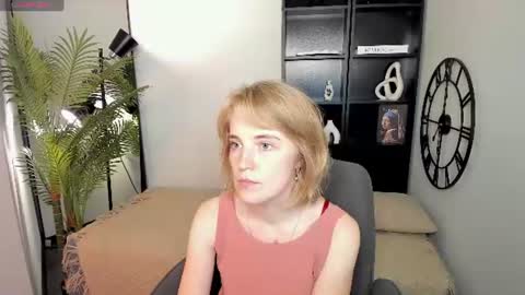 Snapshot of irmaronn chatting on 07/29/26, 08:12 Irma online show from 07/29/26, 08:12